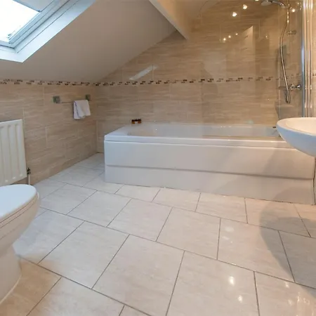 3 Bed In Hh084 Harrogate