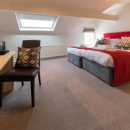 Holiday home 3 Bed In Hh084 *